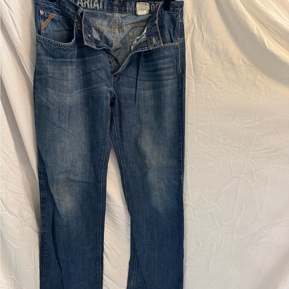 Ariat Men's Classic Indigo Low Rise Bootcut Jeans